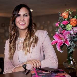 Meet your Posher, Jennifer